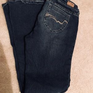 🌹Reign Dark Wash Jeans